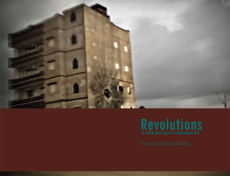 Couverture du livre Revolutions de Rémi Ochlik