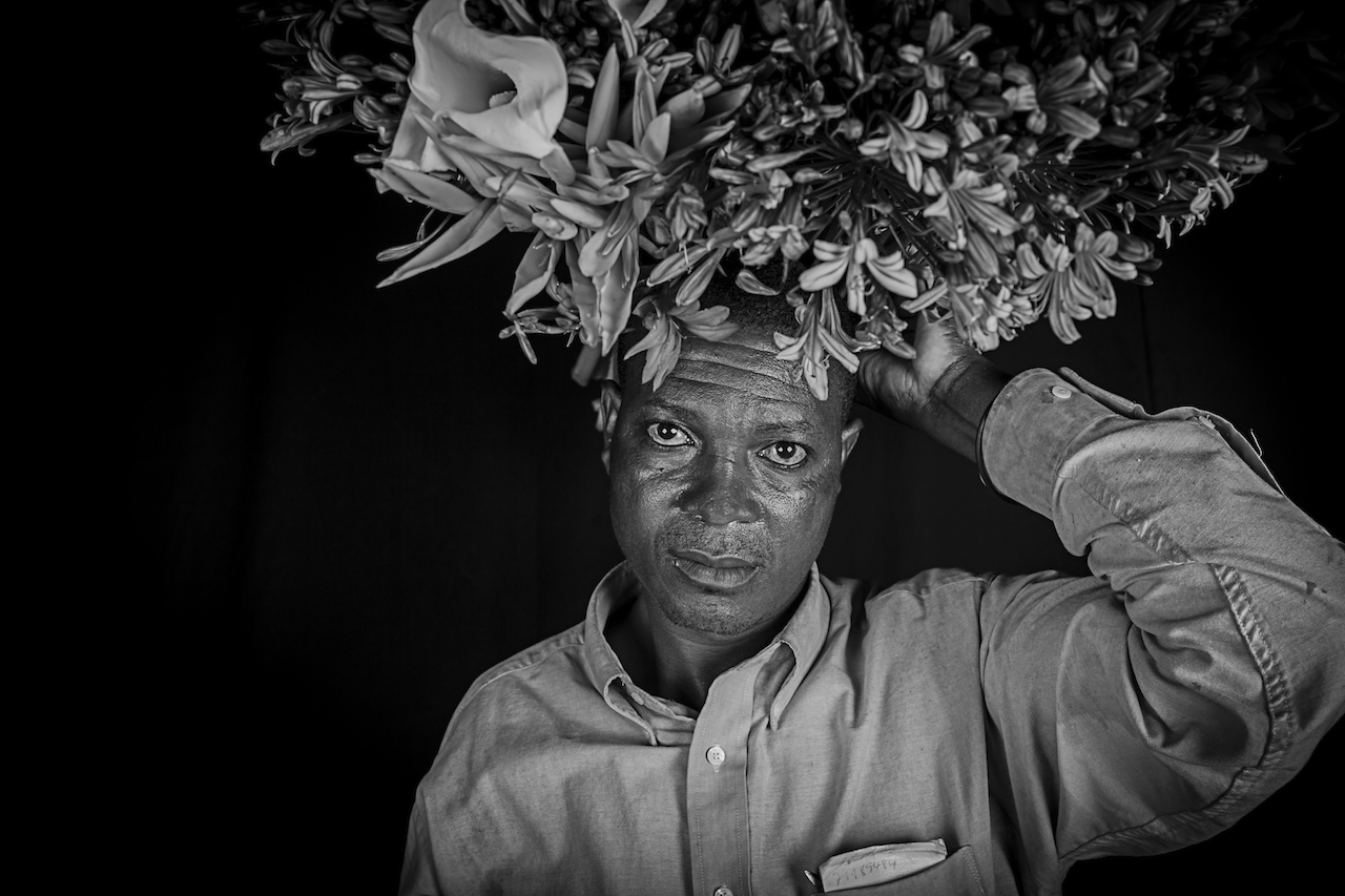Pascal, vendeur de fleurs © Rosalie Colfs